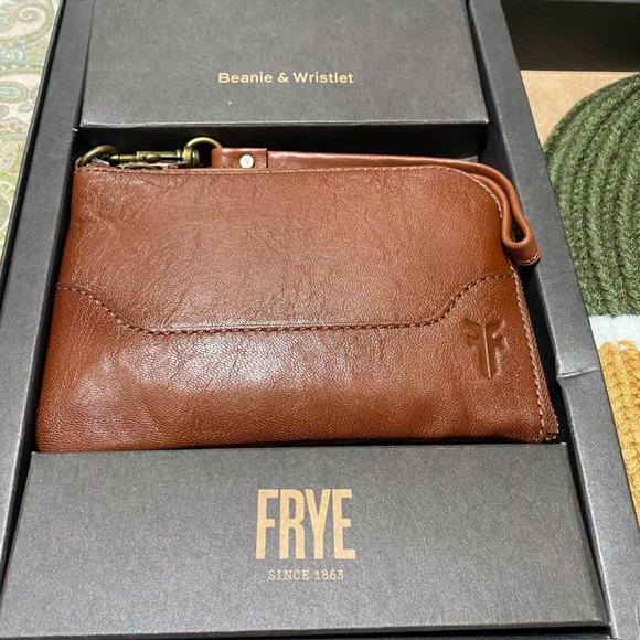 ⭐️ SALE⭐️ Nwt Frye Gift set - Picture 4 of 6